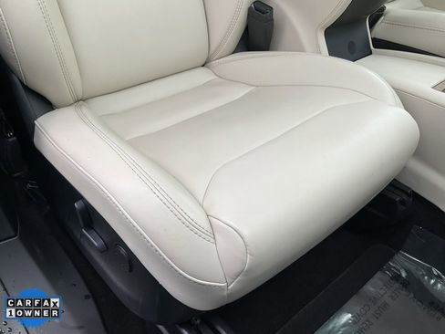 Used 2018 Tesla Model X 100D image 71