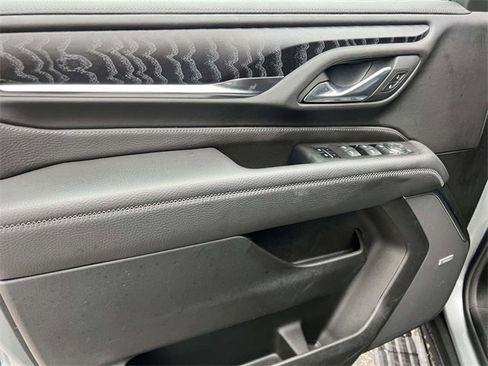 Certified 2024 GMC Yukon Denali image 19