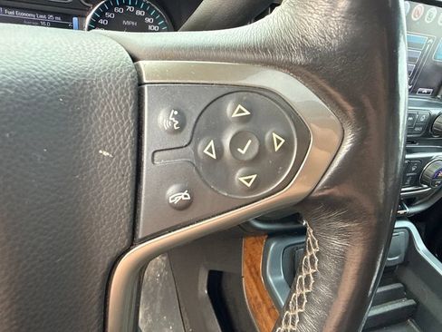 Used 2017 Chevrolet Silverado 1500 High Country AWD/4WD image 18