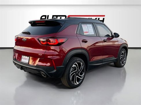 Used 2025 Chevrolet TrailBlazer RS w/ Driver Confidence Package image 7
