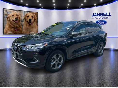 Used 2024 Ford Escape ST-Line w/ Tech Pack #1 AWD/4WD image 1