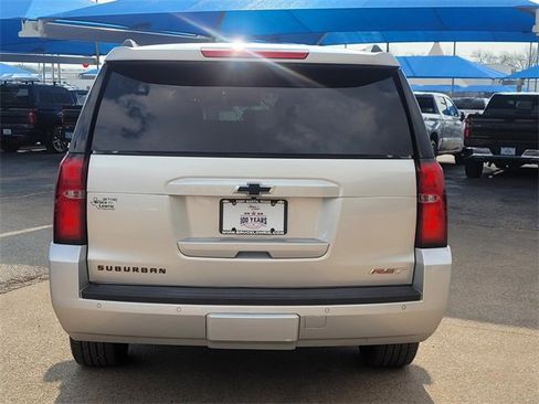 Used 2020 Chevrolet Suburban Premier image 6
