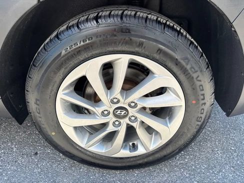 Used 2017 Hyundai Tucson SE AWD/4WD image 20