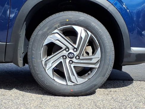 Certified 2023 Hyundai Santa Fe SEL image 9