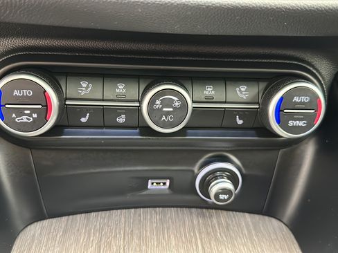 Used 2023 Alfa Romeo Stelvio Ti w/ Active Assist Plus Package AWD/4WD image 20