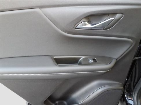 Used 2024 Chevrolet Blazer LT w/ Convenience Package image 14