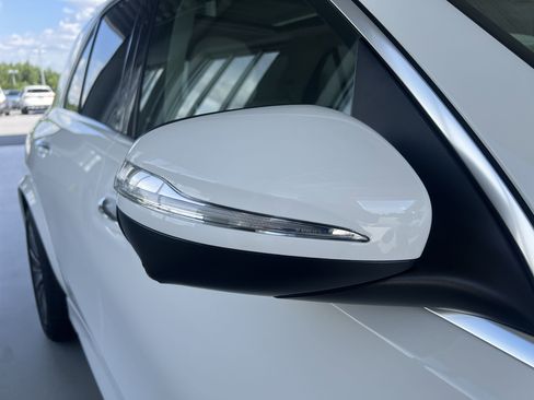 Certified 2025 Mercedes-Benz GLE 350 GLE 350 image 8