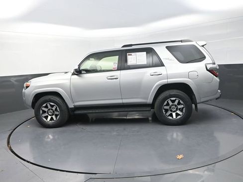 Used 2024 Toyota 4Runner TRD Off-Road image 6