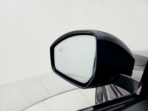 New 2025 Jaguar F-PACE R-Dynamic S image 23