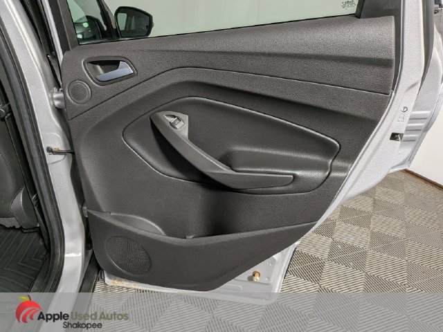 Used 2017 Ford Escape Titanium w/ Equipment Group 301A AWD/4WD image 38