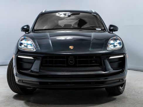 New 2026 Porsche Macan image 10