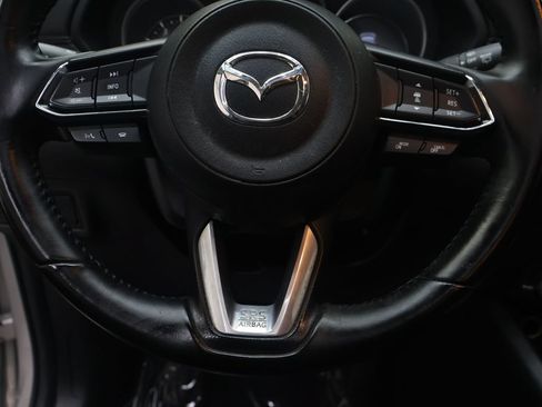 Used 2025 MAZDA CX-5 AWD 2.5 S w/ Preferred Package image 18
