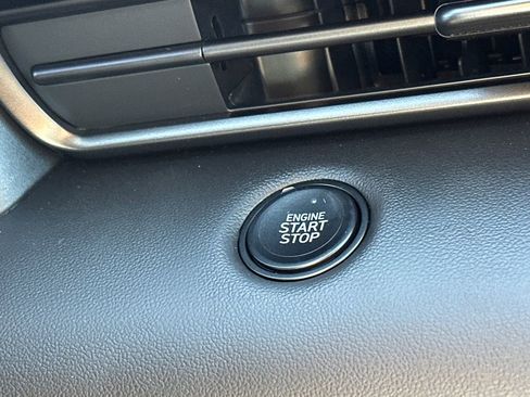 New 2025 Hyundai Elantra Sport image 30