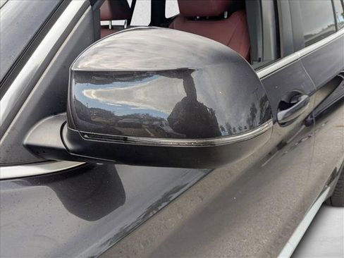 Used 2023 BMW X3 sDrive30i w/ Convenience Package image 5