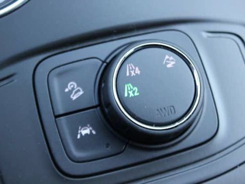 Used 2023 GMC Terrain SLE AWD/4WD image 10