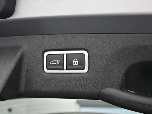 Used 2022 Kia Sorento EX w/ Panoramic Sunroof Package image 46