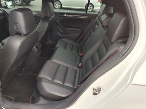 Used 2013 Volkswagen GTI Driver's Edition FWD image 13