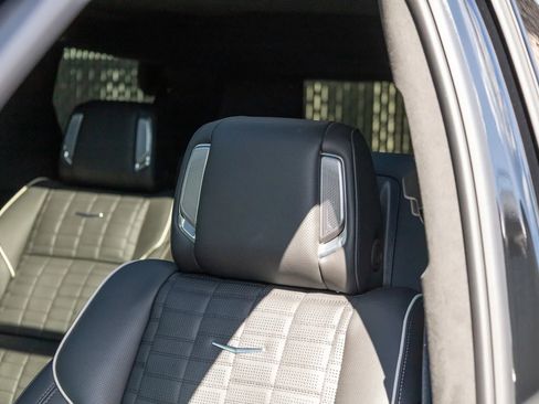 Used 2026 Cadillac Escalade V AWD/4WD image 44