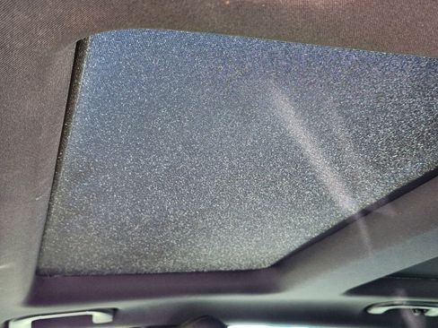 Used 2013 Mercedes-Benz E 350 Sedan image 27