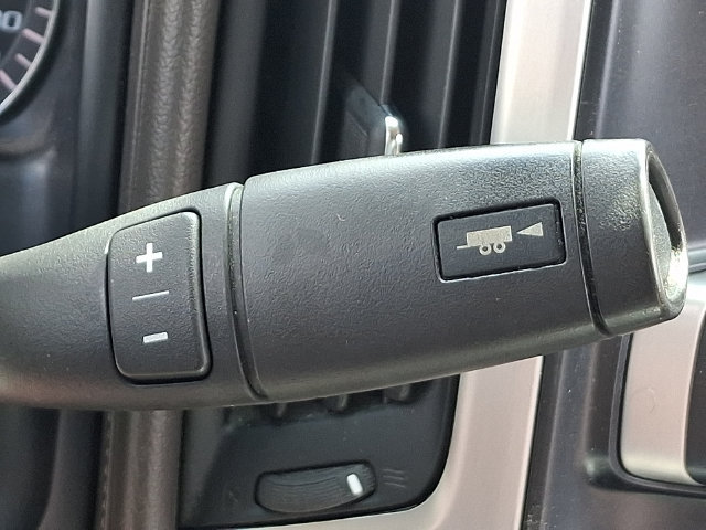 Used 2015 GMC Sierra 3500 SLE w/ SLE Preferred Package AWD/4WD image 12