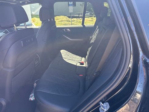 Certified 2023 BMW X5 xDrive40i w/ M Sport Package AWD/4WD image 10