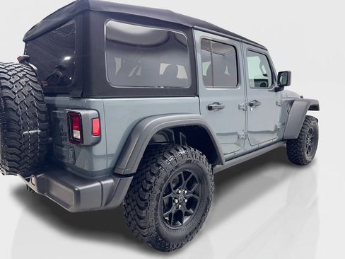 Used 2024 Jeep Wrangler Willys image 13