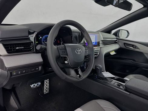 New 2026 Toyota Camry SE image 11