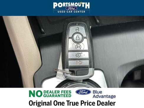 Used 2022 Ford Escape SEL w/ Technology Package image 14