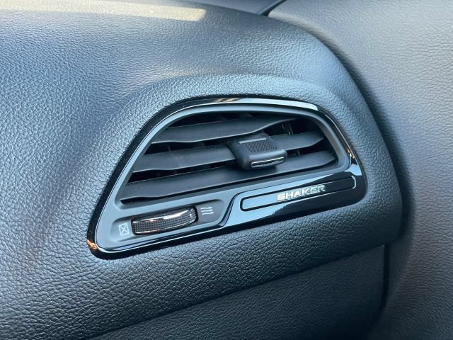 Used 2016 Dodge Challenger R/T Scat Pack RWD image 38