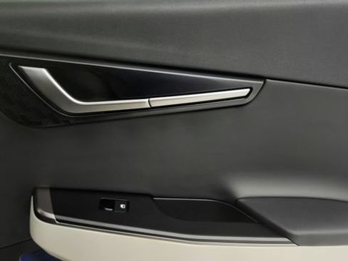 Used 2025 Kia EV6 GT-Line RWD image 57