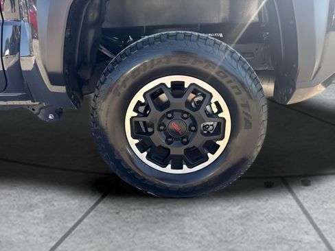 Used 2026 Toyota Tacoma TRD Off-Road AWD/4WD image 27