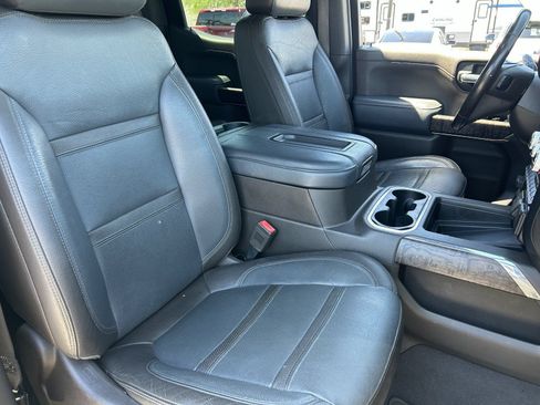 Certified 2019 GMC Sierra 1500 Denali w/ Denali Ultimate Package AWD/4WD image 11