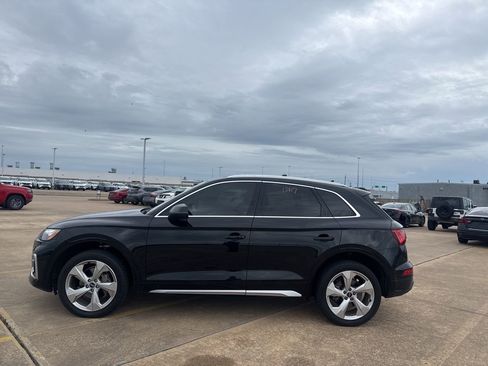 Used 2021 Audi Q5 2.0T Premium Plus w/ Premium Plus Package AWD/4WD image 12