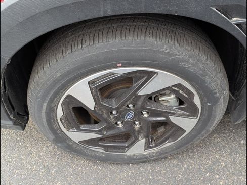 Used 2025 Subaru Crosstrek 2.5i Limited image 9