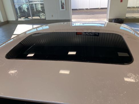 Used 2018 Lincoln MKZ Reserve w/ Climate Package image 10