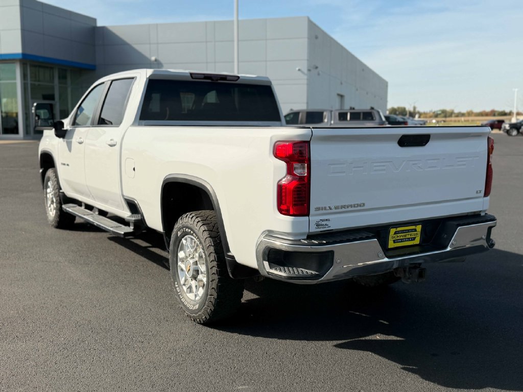 Used 2024 Chevrolet Silverado 3500 LT w/ Safety Package AWD/4WD image 9