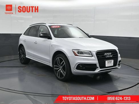 Used 2017 Audi Q5 3.0T Premium Plus w/ Technology Package AWD/4WD image 4