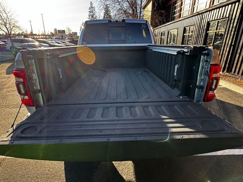 Used 2019 RAM 2500 Limited AWD/4WD image 18