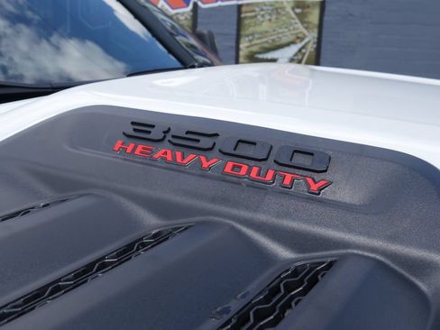 Used 2026 RAM 3500 Laramie AWD/4WD image 3