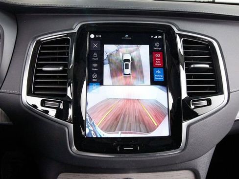 Certified 2024 Volvo XC90 T8 Ultimate w/ Protection Package AWD/4WD image 16