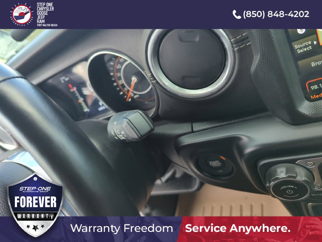 Used 2022 Jeep Gladiator Overland w/ Popular Equipment Package AWD/4WD image 23