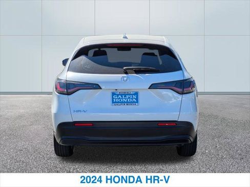 Used 2024 Honda HR-V LX image 8
