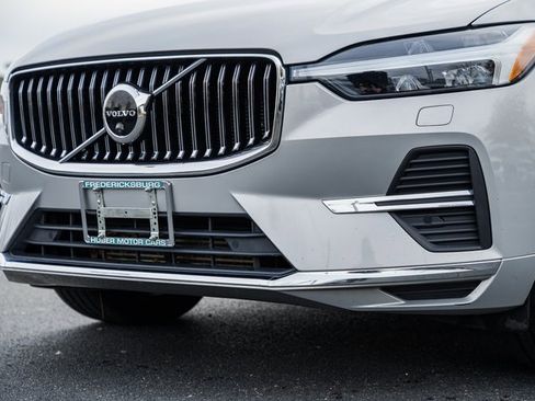 Used 2022 Volvo XC60 T8 Inscription w/ Advanced Package image 13