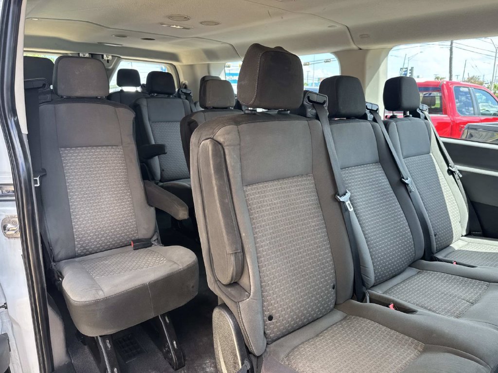 Used 2023 Ford Transit 350 XLT RWD image 11
