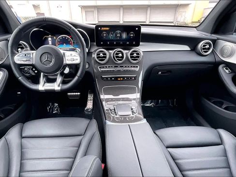 Used 2021 Mercedes-Benz GLC 43 AMG AMG GLC 43 image 18