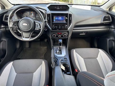 Used 2022 Subaru Crosstrek 2.0i Premium w/ Moonroof Package image 23