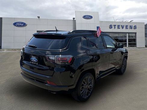 Used 2022 Jeep Compass High Altitude AWD/4WD image 5
