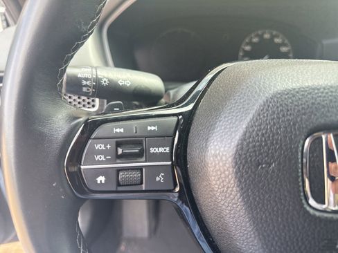 Used 2024 Honda Civic Sport image 15