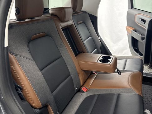 Used 2021 Ford Bronco Sport Outer Banks image 32