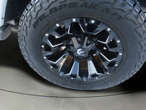 Used 2016 Jeep Wrangler Unlimited Sahara w/ Dual Top Group AWD/4WD image 29